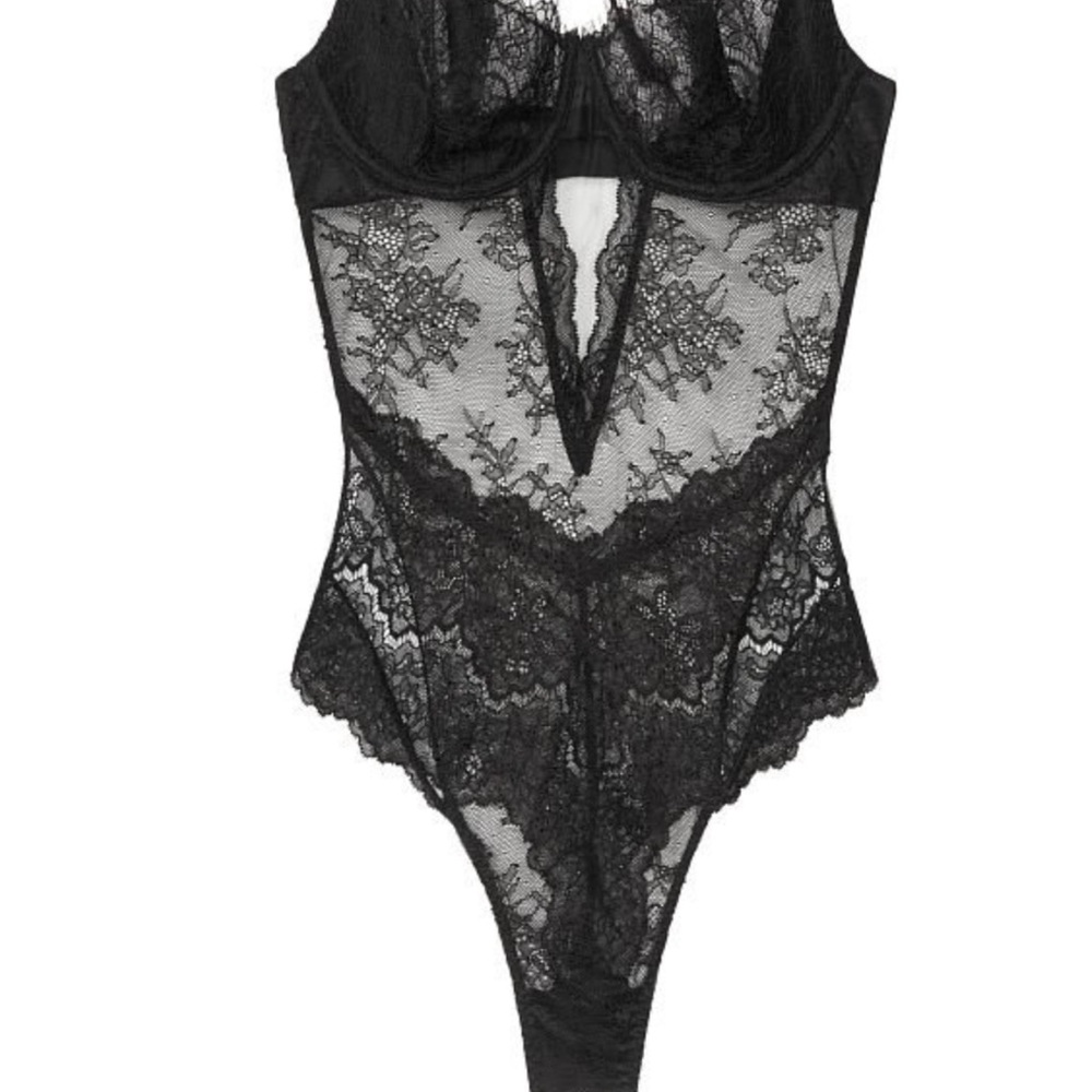 Victoria’s Secret Very Sexy Wicked Unlined Balconette Teddy Size M